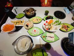 -一叶一世界·素食餐厅(锦华万达店)