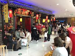 等位区-裕鼎鲜·新中菜(青山湖万达店)