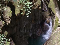 -龙水峡地缝景区