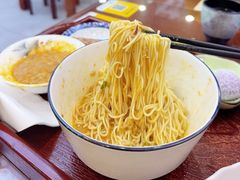 -百年老字号·观振兴蟹黄面·三虾面·苏式面(观前街富仁坊巷店)