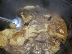 -地锅公社·现炒地锅鸡·地锅鱼·夜宵(罗锦路店)