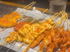 -卞二小串·鹤岗烧烤·坑烤(永定路店)