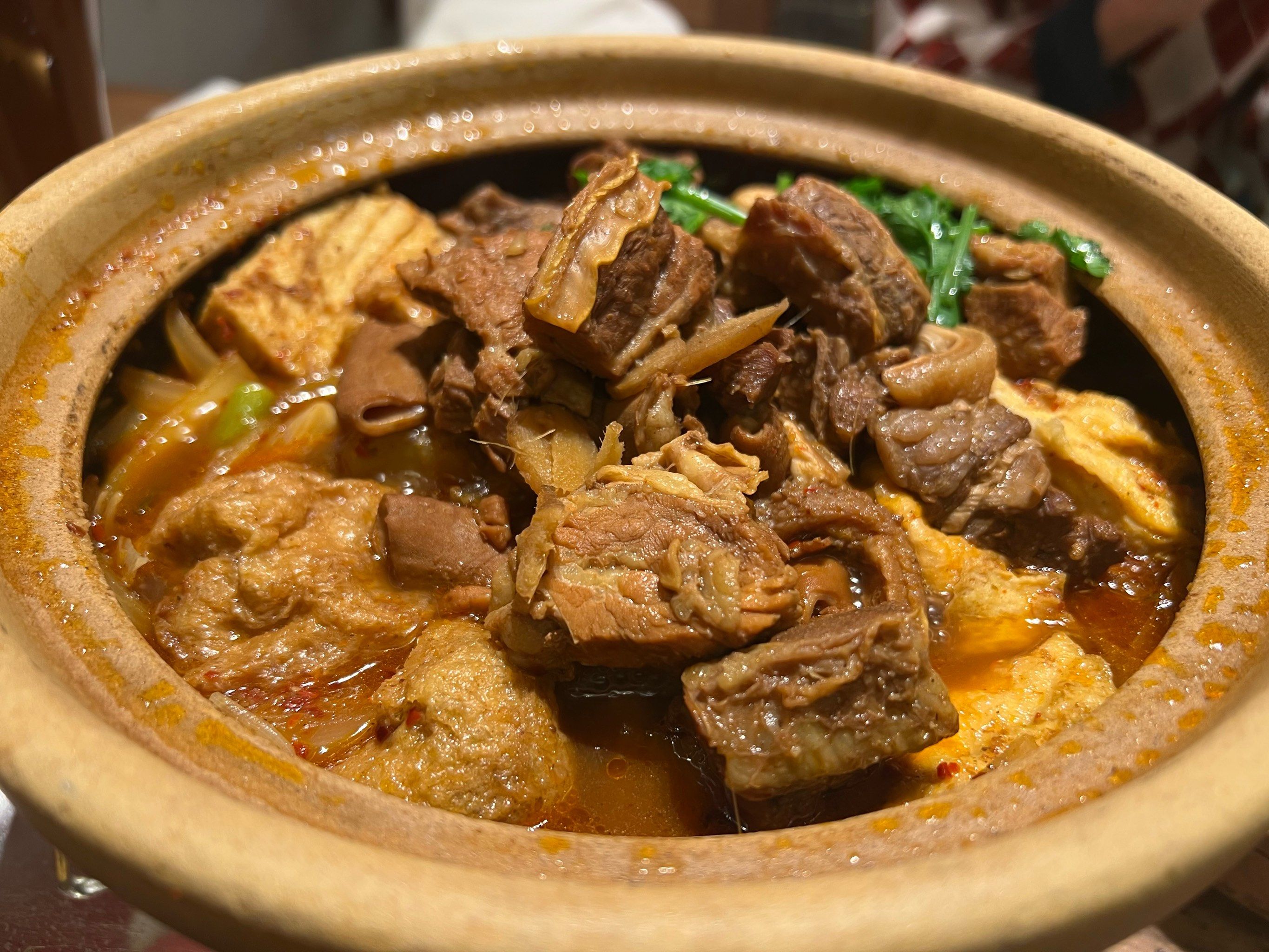 0元玩转这座城#牛腩牛杂煲