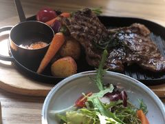 铁板火焰牛扒-候鸟等风来·精致西厨(万科第五城店)