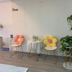 -凡碧诗毛孔收细