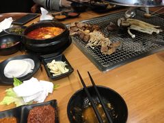 -肉甲韩国木炭烤肉(新壹街1店)