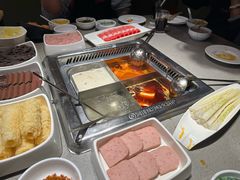 -海底捞火锅(银泰中心店)