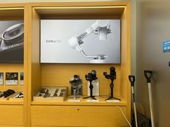 -DJI大疆(深圳华强北曼哈授权体验店)