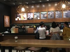 -星巴克臻选(广州高德置地秋广场店)