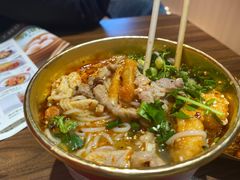-鹤江桥·红油牛肉粉(SKP店)