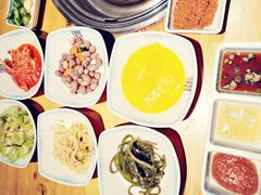 -唯成•韩国炭火烤肉 유성고기