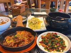 -云海肴·汽锅鸡·云南菜(天山百盛优客店)