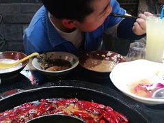 -渝大狮毛肚老火锅(普陀店)