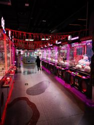 -嗨翻Hi-Fun竞技主题乐园·蹦床团建生日聚会(五棵松华熙店)
