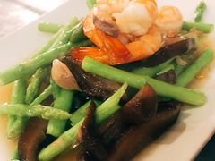 虾仁炒芦笋-香蕉叶餐厅(是隆店)