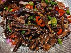 -鸽子侯·家宴·平价海鲜(绿地店)