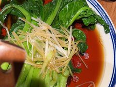 -泥糊破店小酒馆·团建聚餐(南京西路店)