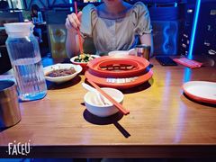 -胖哥俩肉蟹煲(虹口龙之梦店)