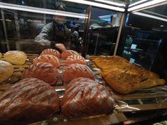 -奈雪的茶(亨特国际广场店)