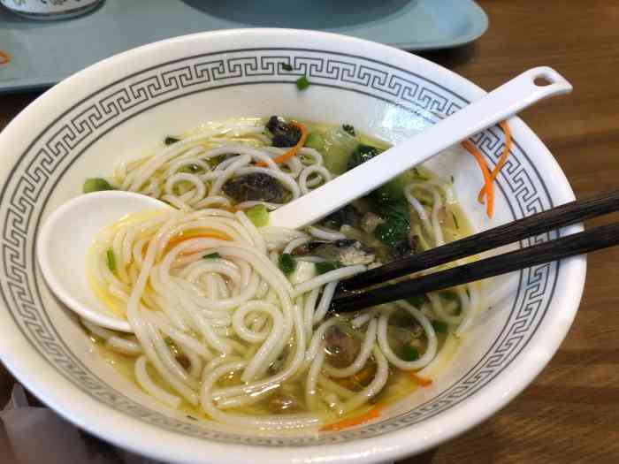 空港附近的150快餐