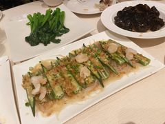 秋葵粉丝蒸鲜虾-唐拉雅秀酒店-唐苑中餐厅