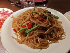 -肆海小川菜酒馆Wine Bistro (青年路店)