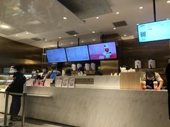 -奈雪的茶(湖滨银泰in77C区PRO店)