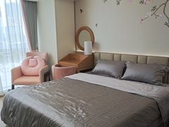 -雪梅月子中心(华侨城店)