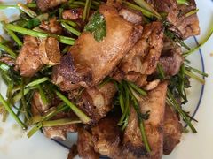 香菜炒排骨-老街烧烤·四方路小烤肉(书院路店)