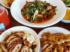 -老鼎万春卤菜(五代传承创始老店)