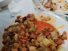 -阿三鱼头泡饼·家常菜