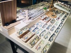 -Trend1881视光·蔡司视觉(领展广场店)