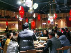 大堂-老滇山寨•云南特色菜•地方菜•民族风情歌舞表演(金碧店)