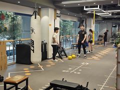-超鹿运动(达信大厦店)