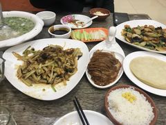 -大鸭梨烤鸭店(金顶街店)