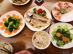 -爱的果实月嫂育婴师(世纪东方店)