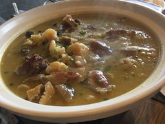 腊猪脚火锅-三峡国际房车露营地(G348店)