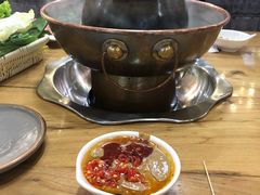 -正宗乌拉满族炭火锅(四平店)