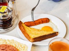 -香港新发烧腊茶餐厅(水围店)