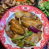 刚开业三天,下午三点去都没地方坐了……