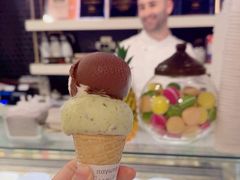 双球冰淇淋-MADO冰淇淋咖啡馆(淘金店)