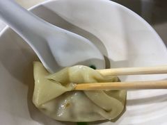 -绿杨馄饨临顿路店