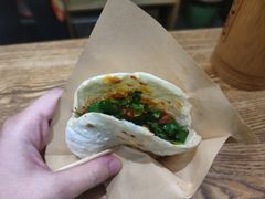 -曾笼笼牛肉饼