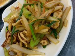 -覃记海鲜美食餐厅