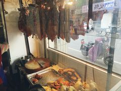 -煲煲香快餐(南京路店)