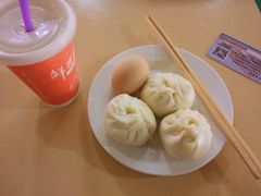 两块钱3个小笼包-四川音乐学院新都校区-食堂
