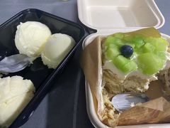 -鲍师傅糕点(大沽南路店)