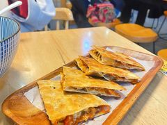 墨西哥牛肉奶酪饼-红小满休闲餐厅(十全街店)