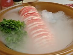 -老牌坊云南鱼豆花火锅(哈西万达店)