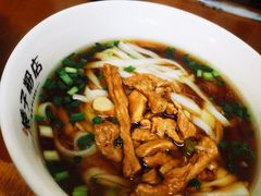 -矮子粉店1985·长沙米粉(湘春路店)